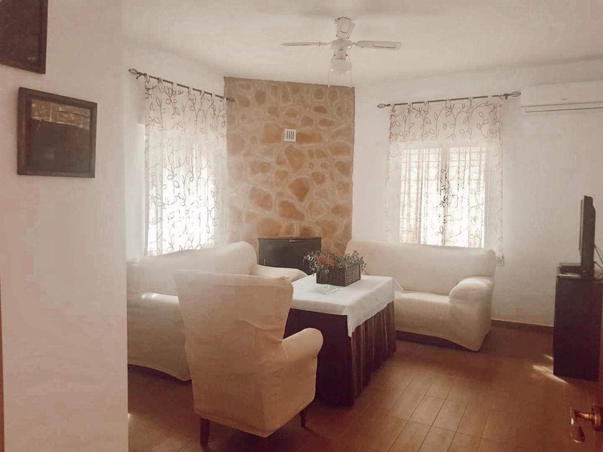 Casa Con Piscina De Agua Salada Villa Pepucho 1 Кордоба Екстериор снимка